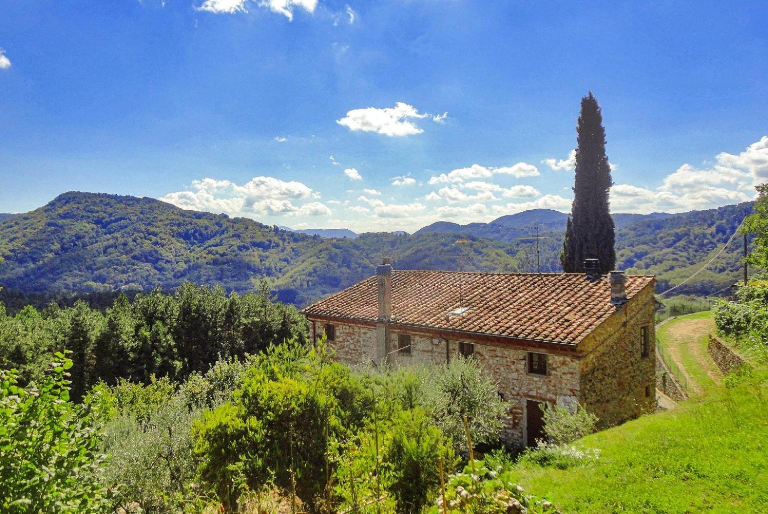 Villa Casale Di Rosa ลุคคา ภายนอก รูปภาพ