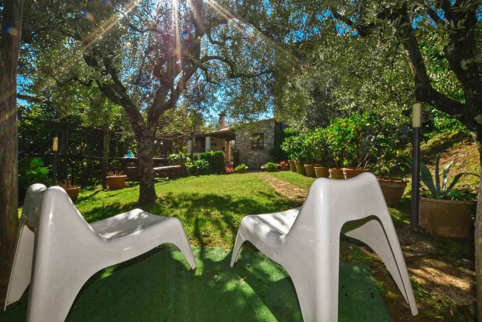 Villa Casale Di Rosa ลุคคา ภายนอก รูปภาพ