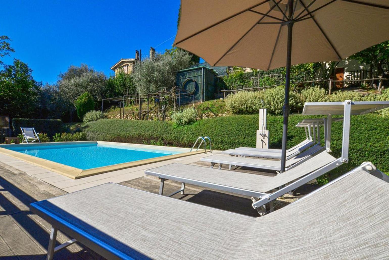 Villa Casale Di Rosa ลุคคา ภายนอก รูปภาพ
