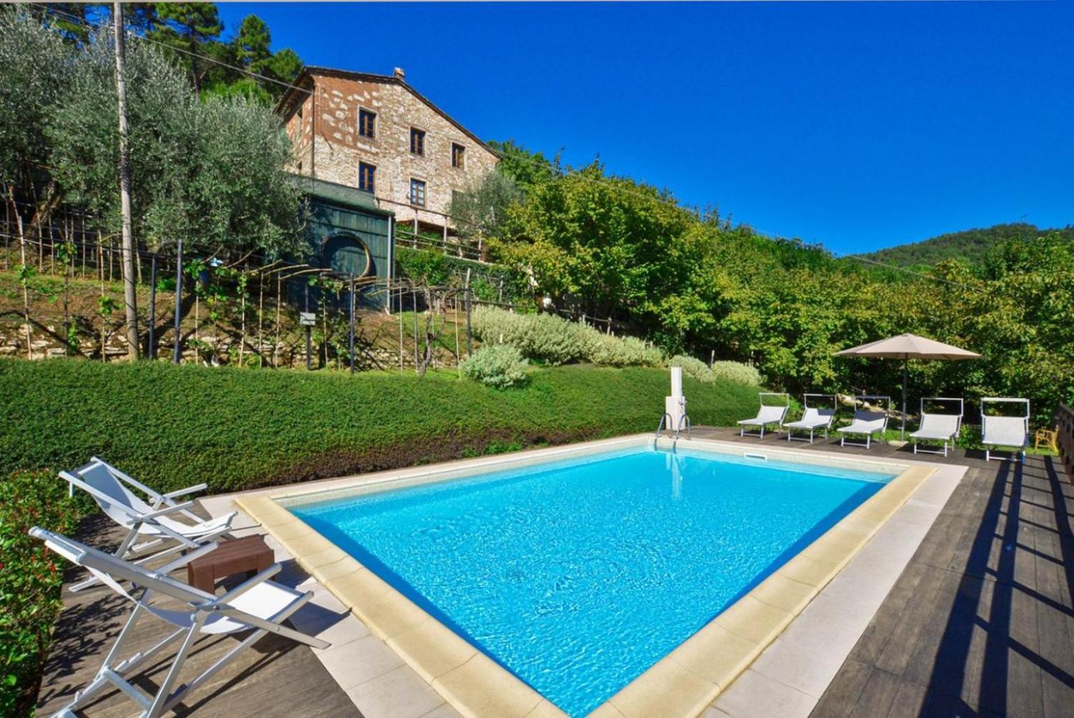 Villa Casale Di Rosa ลุคคา ภายนอก รูปภาพ