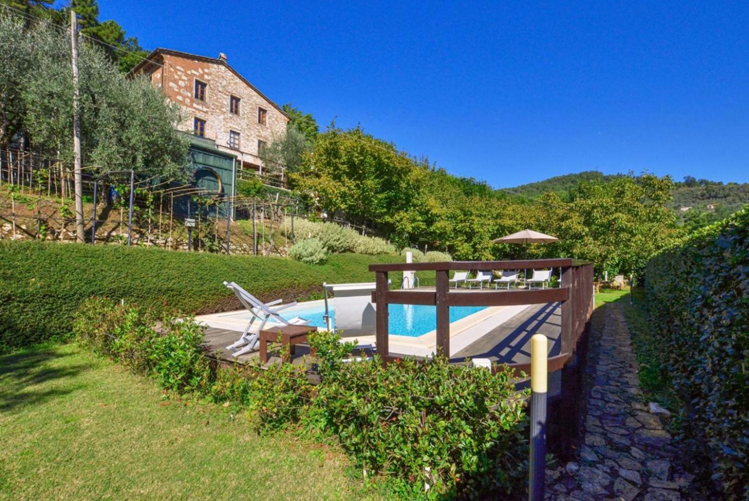 Villa Casale Di Rosa ลุคคา ภายนอก รูปภาพ